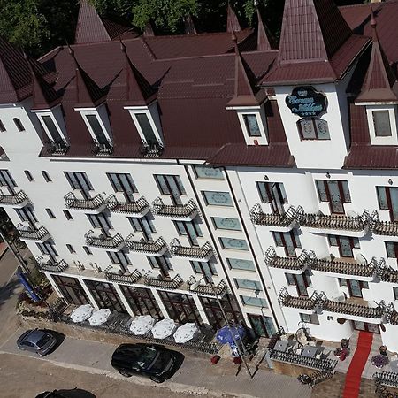 Hotel Coroana Moldovei Slănic-Moldova Extérieur photo