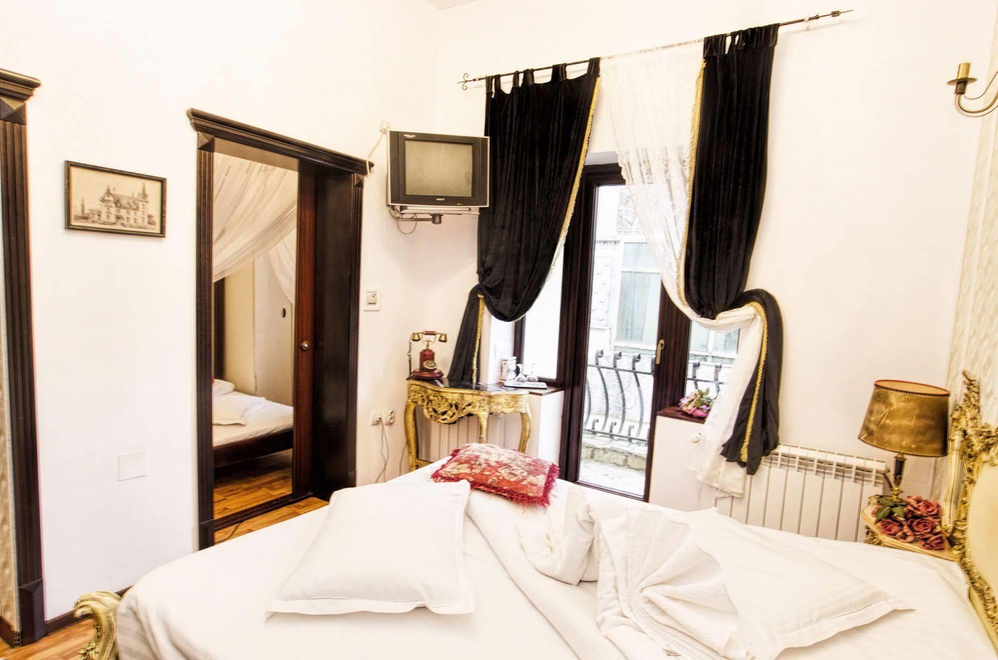 Hotel Coroana Moldovei Slănic-Moldova Extérieur photo